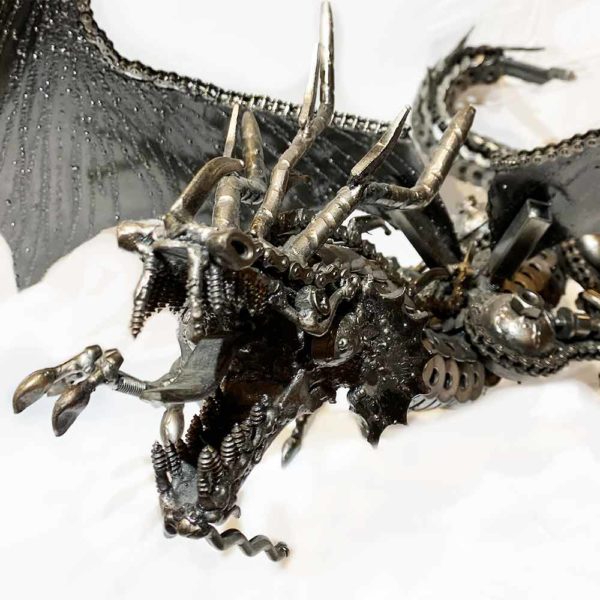 Agate Designs Dragon Sculpture Detail